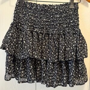 By Together Black and White Floral Smocked Tiered Lined Mini Skirt Size Medium
